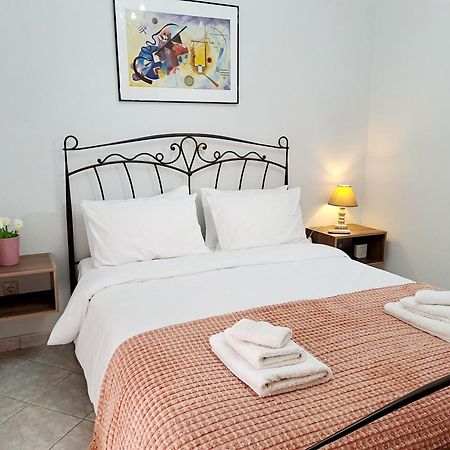 Bright Apartment In Nea Palatia • Oropos Экстерьер фото