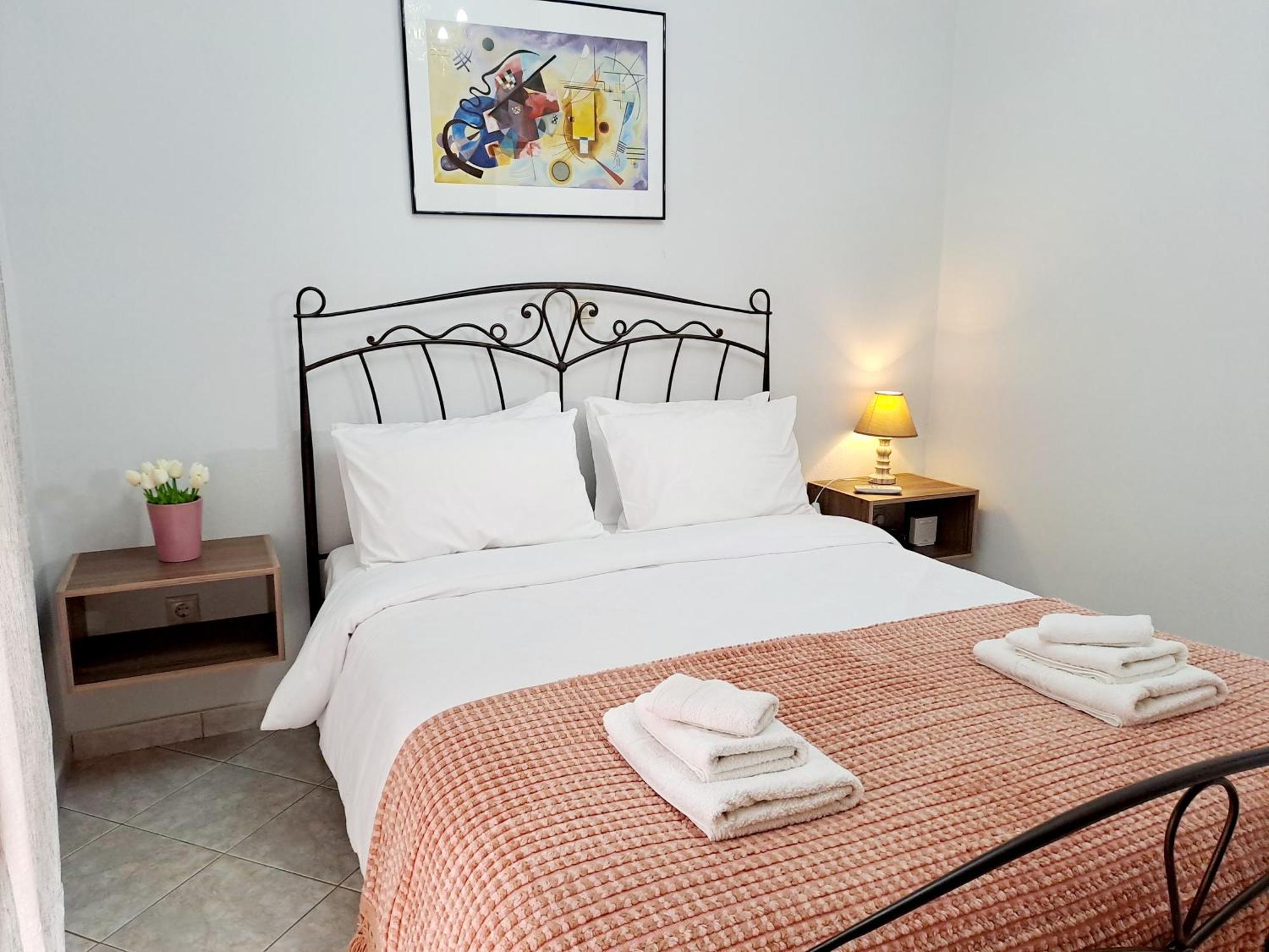 Bright Apartment In Nea Palatia • Oropos Экстерьер фото